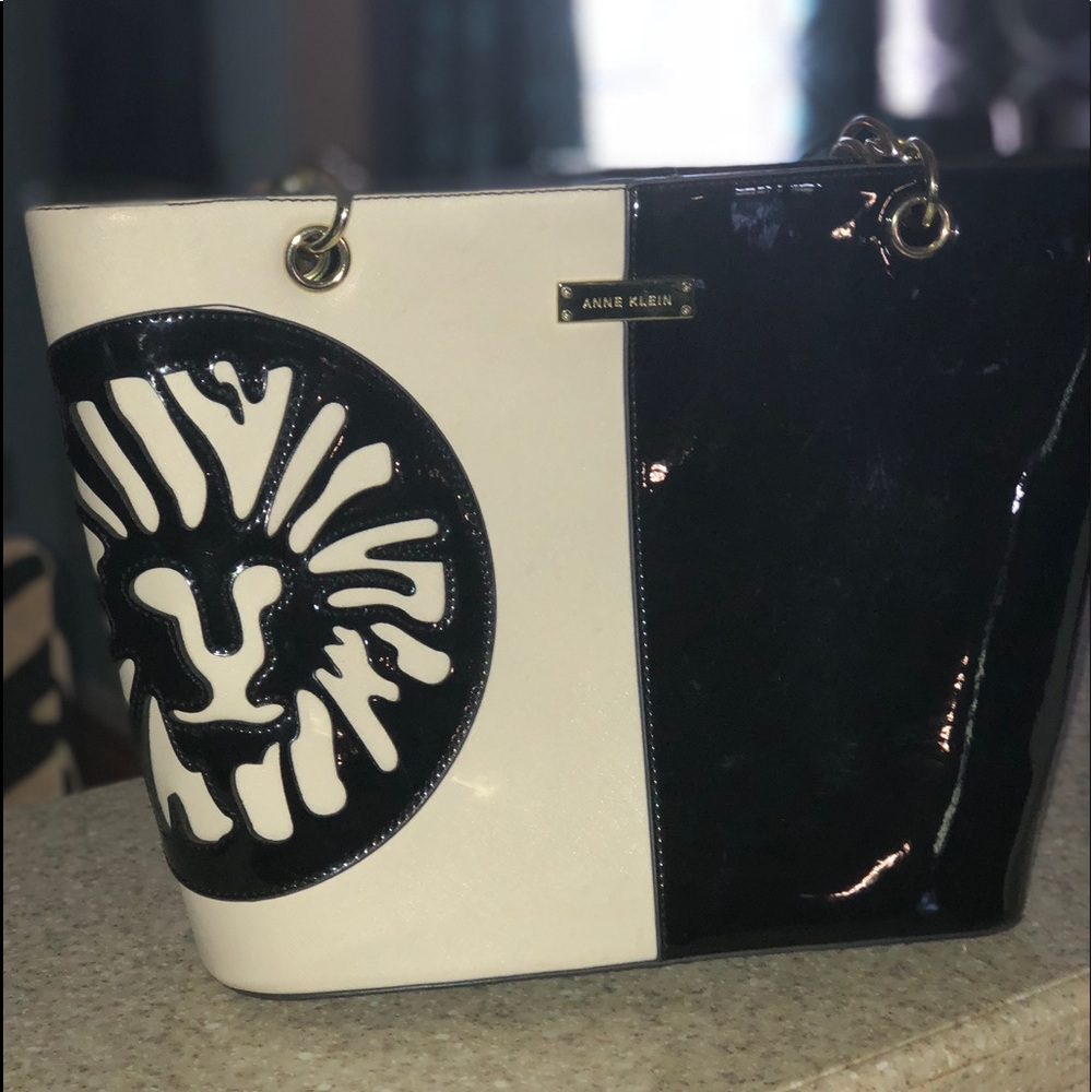 ANNE KLEIN PURSE